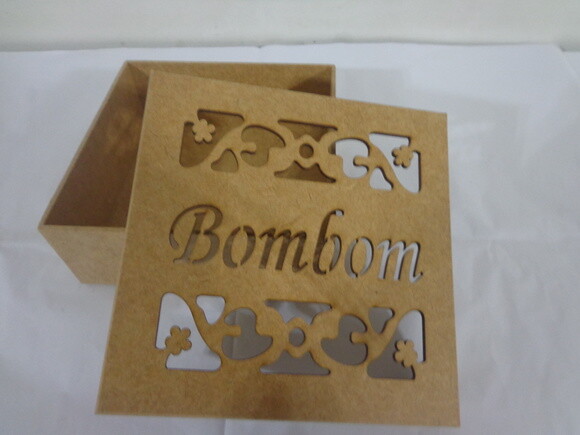 Caixa Decorada para Bombons
