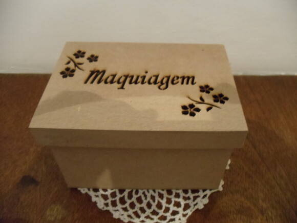 Caixa para Maquiagem em mdf