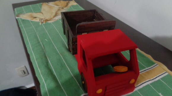 Caminhão Grande Em Mdf Pintado