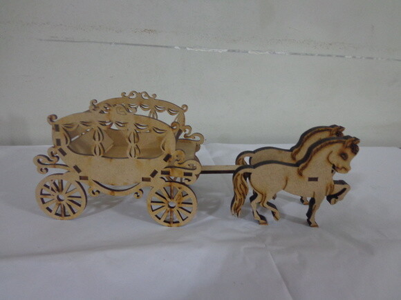Carruagem a Laser com Cavalos P