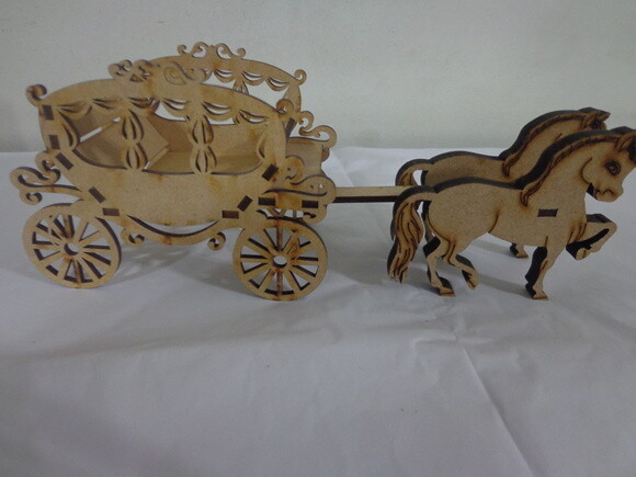Carruagem a Laser com Cavalos P