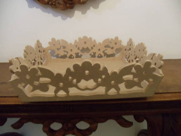 Cesto Floral em Mdf,
