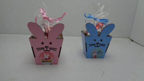 Coelhinho com Mini Ovinhos de Chocolate