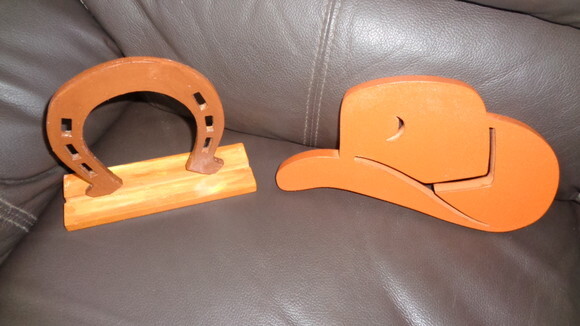 Chapéu de Cowboy e Ferradura de Cavalo--unidade-- 39,90