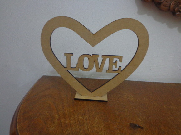 Coração Love Pequeno