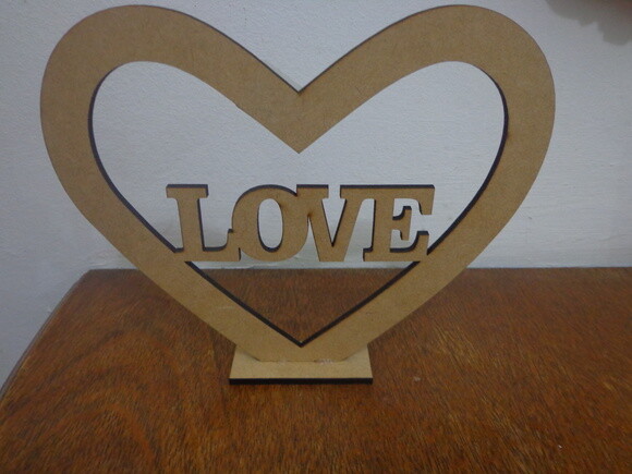 Coração Love Pequeno