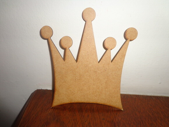 Coroas em mdf Tamanho Médio