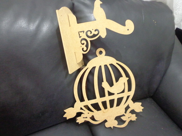 Gaiola em mdf com Suporte 02