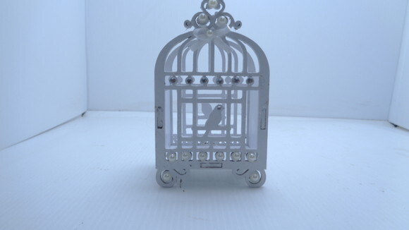 Gaiolinha 3 D, Decorada