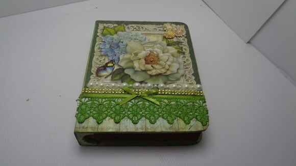 Livro Caixa Decorado