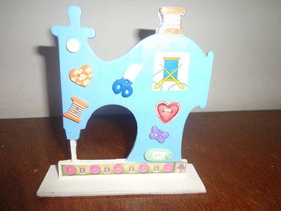 Mini Máquina de Costura Decorada