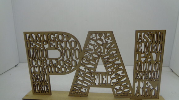 Palavra Pai com Dizeres e Base-mdf