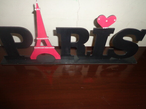 Palavra Paris em Mdf-