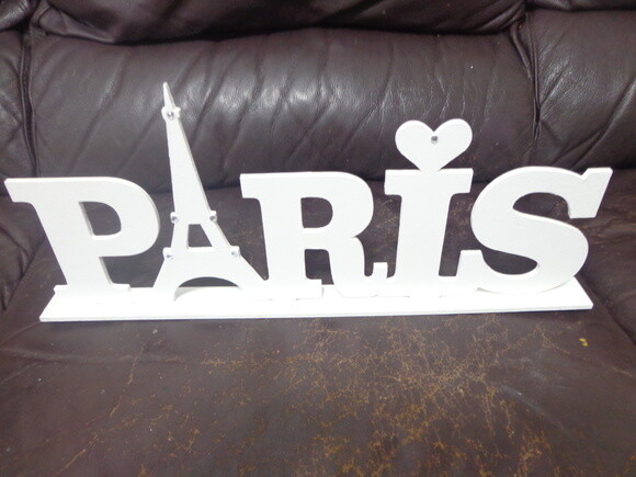 Palavra Paris em mdf