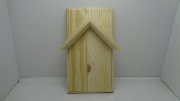 Placa Casa em Pinus