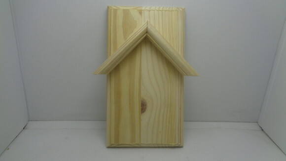 Placa Casa em Pinus