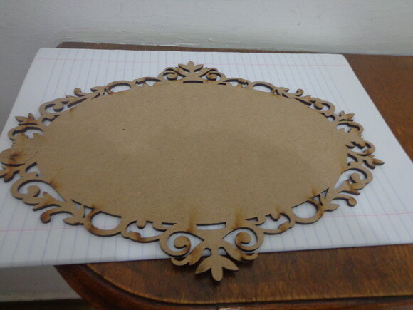 Placa Oval Recortada a Laser