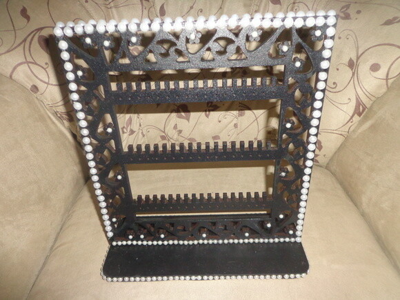 Porta Brincos em Mdf-com Pérolas