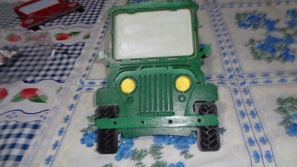 Porta Retrato Jipe ou Fusca Pintados.48,90--black Friday