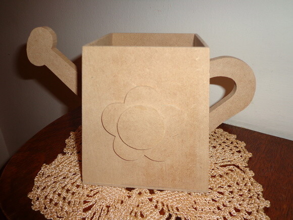 Regador em mdf Flor