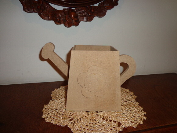 Regador em mdf Flor