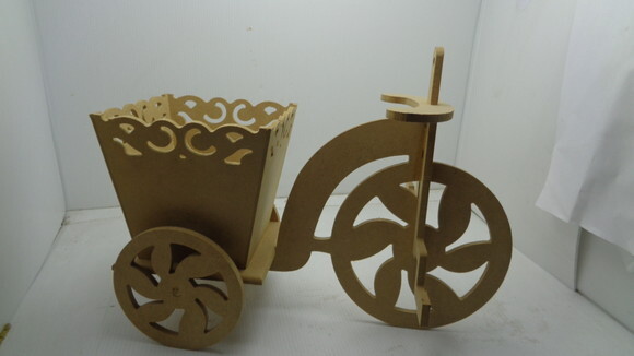 Triciclo Trabalhado,em mdf