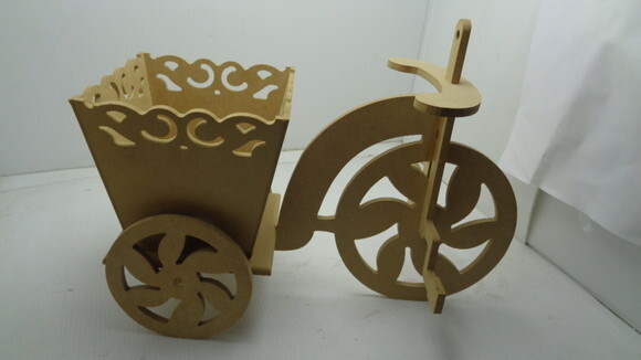 Triciclo Trabalhado,em mdf