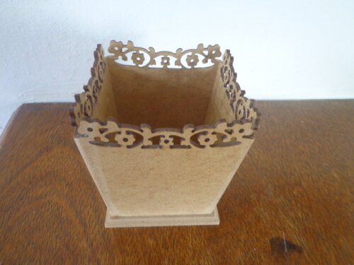 Cachepô com Base a Laser