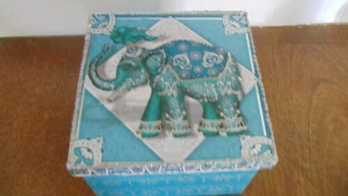 Caixa Alta Elefante Azul