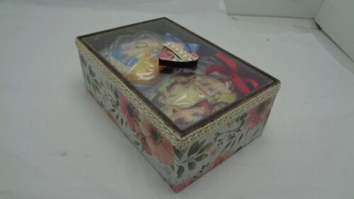 Caixa com Sabonetes Decorados