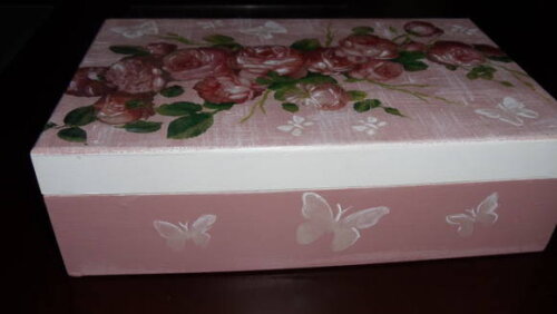 Caixa de Maquiagem Rosas e Borboletas
