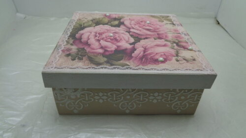 Caixa Decorada com Rosas