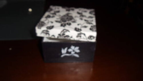 Caixa em mdf Branco e Preto
