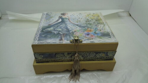 Caixa em mdf Decorada-black Friday-68,00