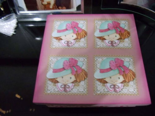 Caixa em Mdf,meninas