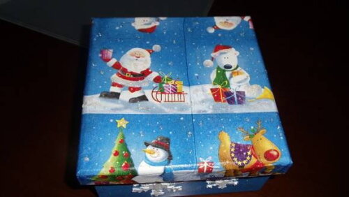 Caixa Natal em Azul-