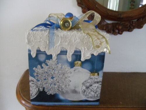 Caixa para Panetone Natal em Azul-1 Kilo