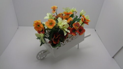 Carriola em mdf com Flores
