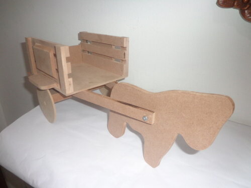 Carroça com Cavalo em Mdf-02