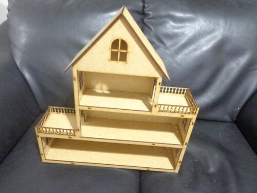 Casa de Bonecas em mdf