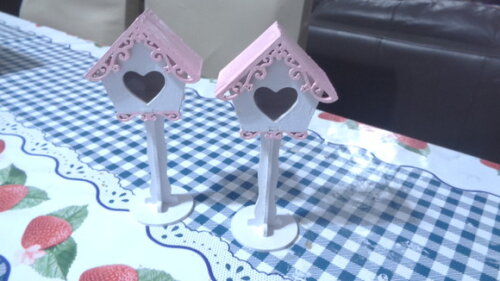 Casa de Passarinho com Pé -pequena Pintada