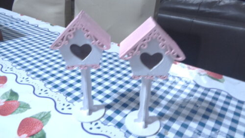 Casa de Passarinho com Pé -pequena Pintada