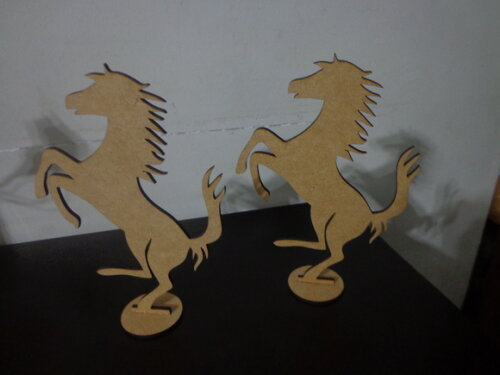 Cavalos Recortados a Laser-3 Por 12,00