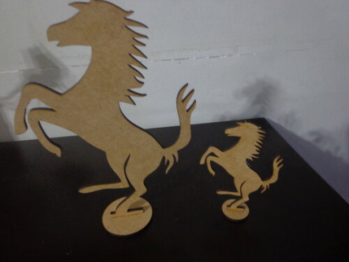 Cavalos Recortados a Laser-3 Por 12,00