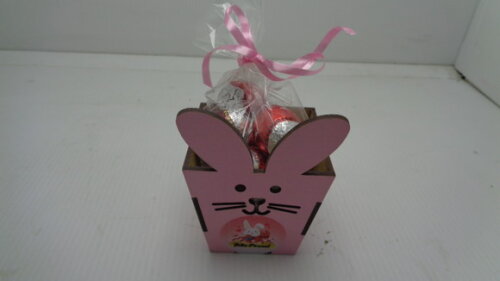 Coelhinho com Mini Ovinhos de Chocolate