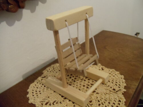 Mini Balanço em Mdf---pintado-45,00