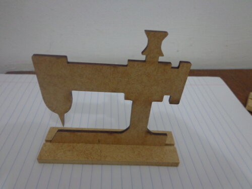 Mini Máquina de Costura em mdf