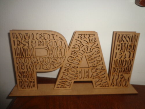 Palavra Pai em mdf