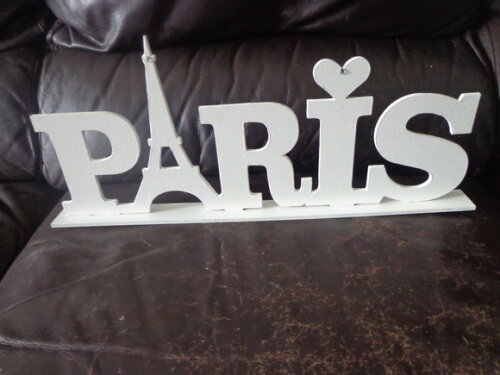 Palavra Paris em mdf