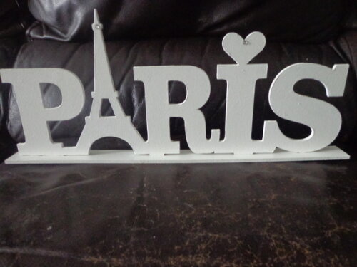 Palavra Paris em mdf